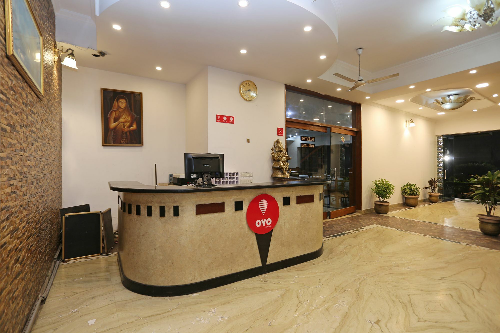 Oyo 10072 Hotel Amrit Regency Dehradun Exterior photo